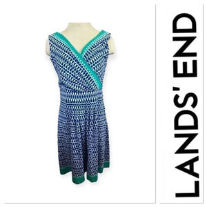 Lands’ End blue, green and white sleeveless print fit and flare dress size M